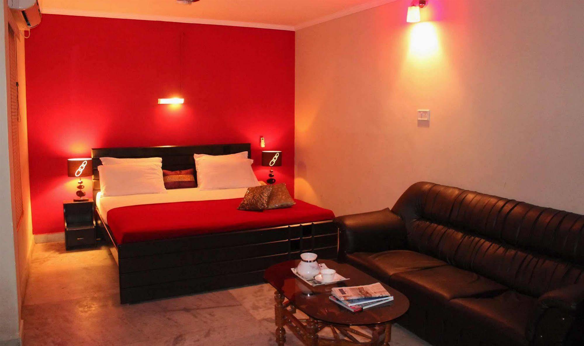 The New Casablanca Boutique Hotel Bengaluru Kültér fotó